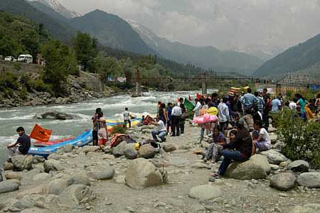 Manali tour packages from Calicut